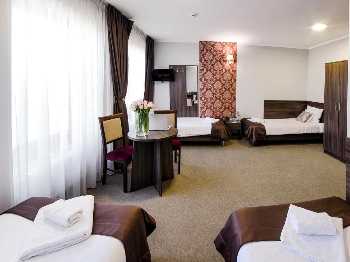 Hotel Dabrowski Oswiecim Luaran gambar