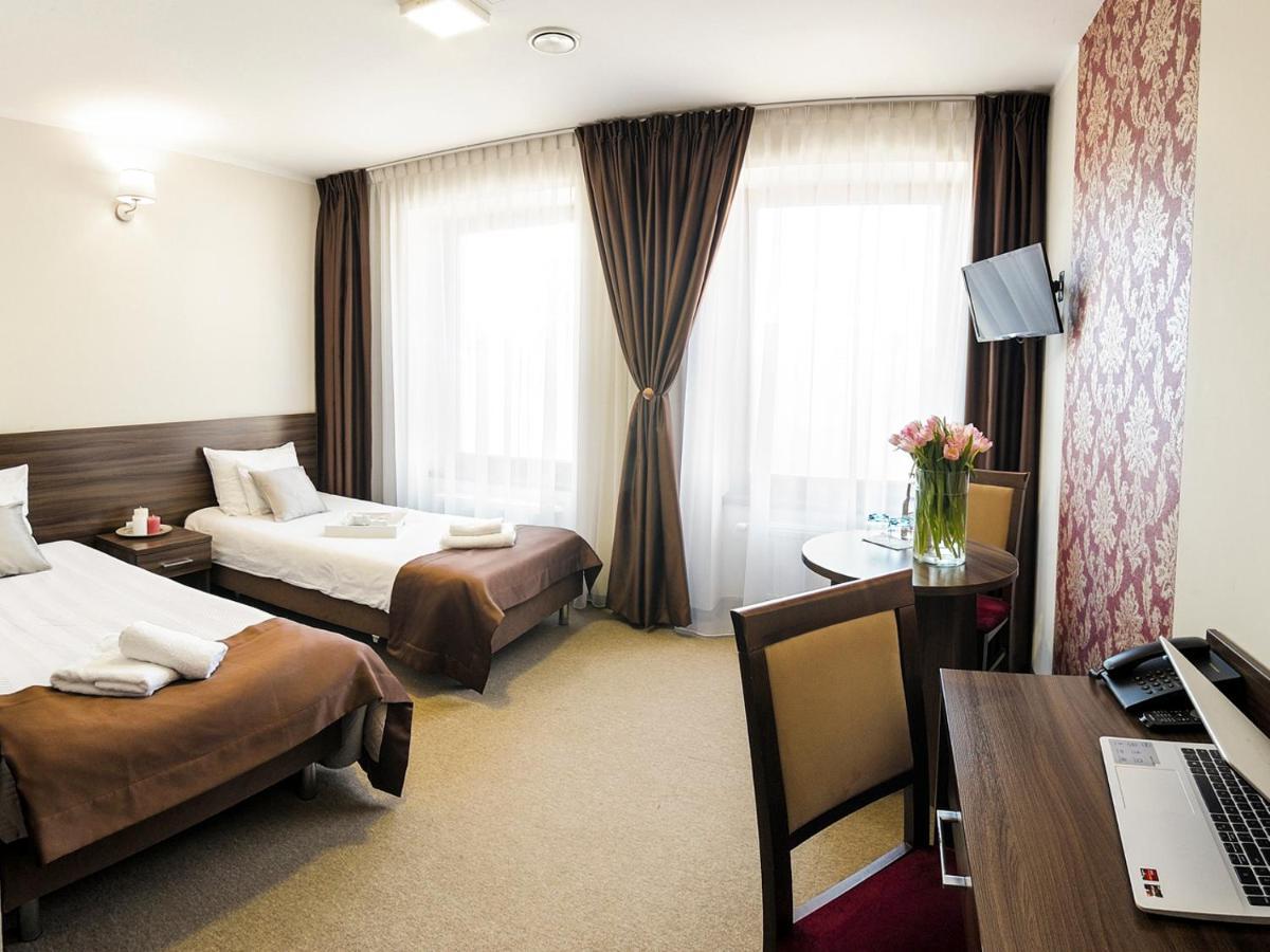 Hotel Dabrowski Oswiecim Luaran gambar