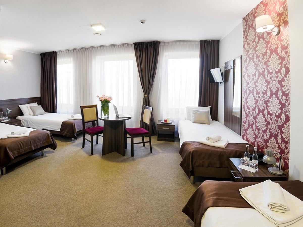 Hotel Dabrowski Oswiecim Luaran gambar