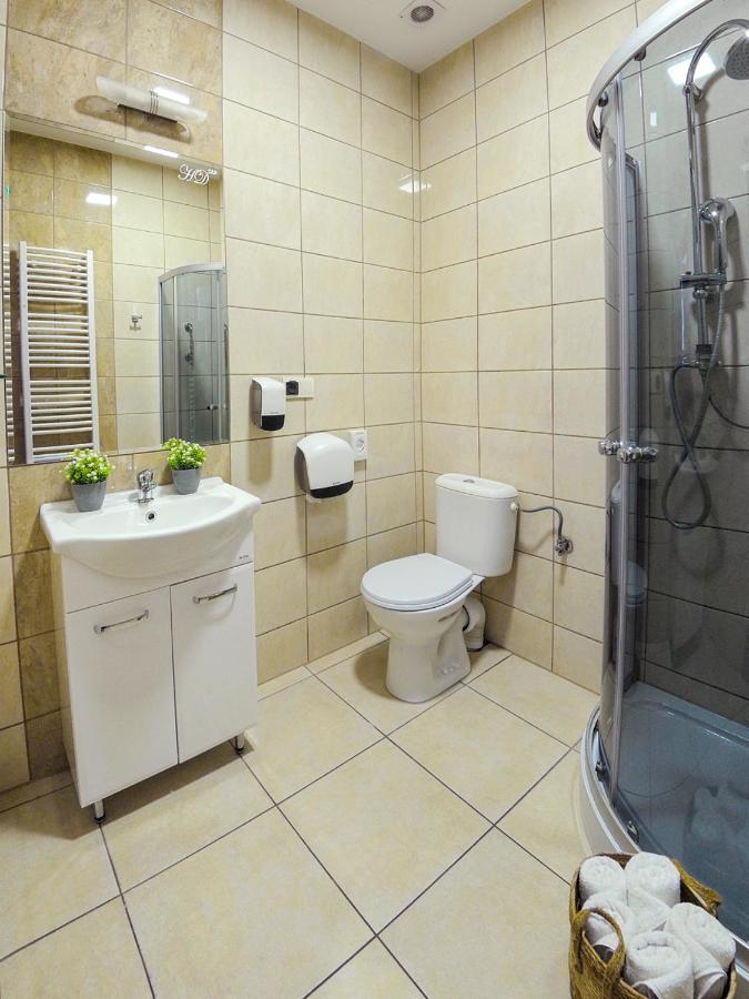 Hotel Dabrowski Oswiecim Luaran gambar