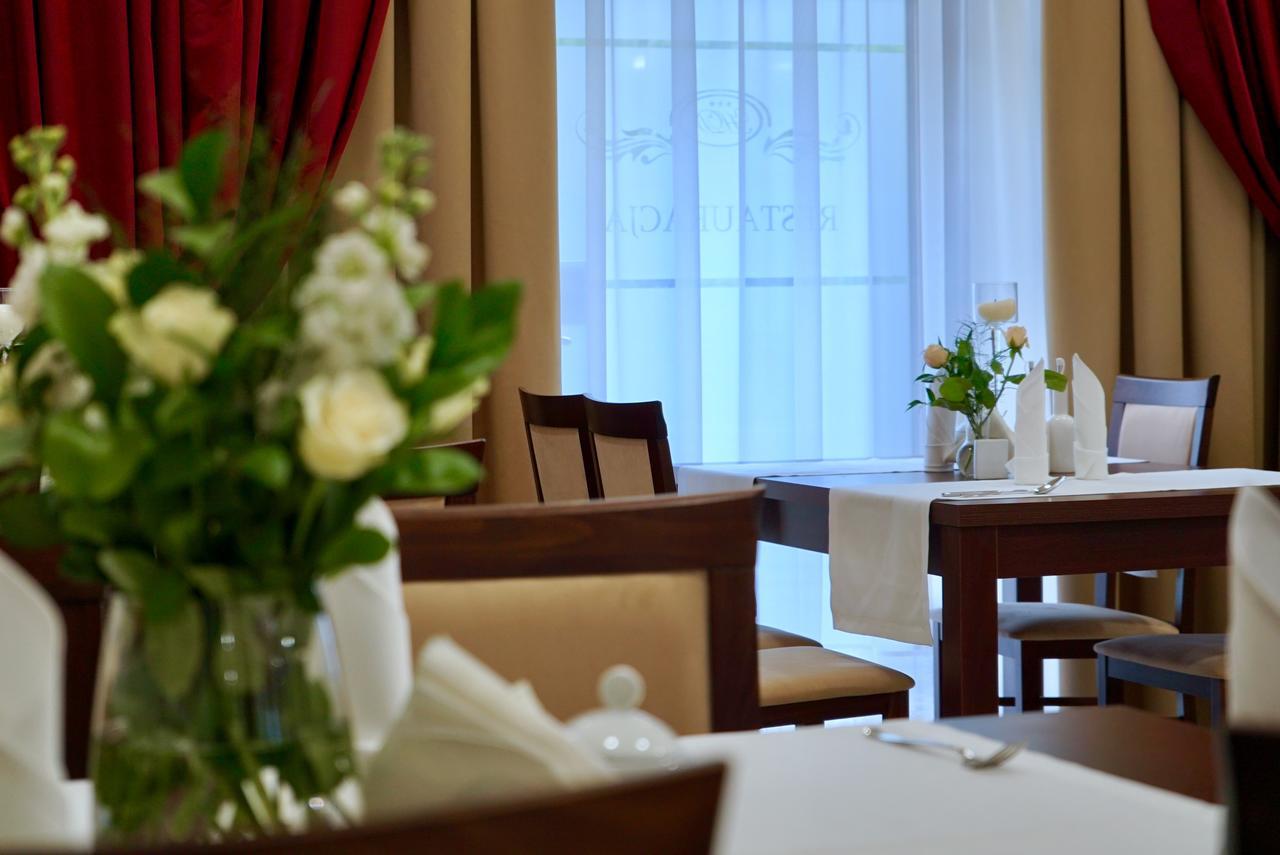 Hotel Dabrowski Oswiecim Luaran gambar