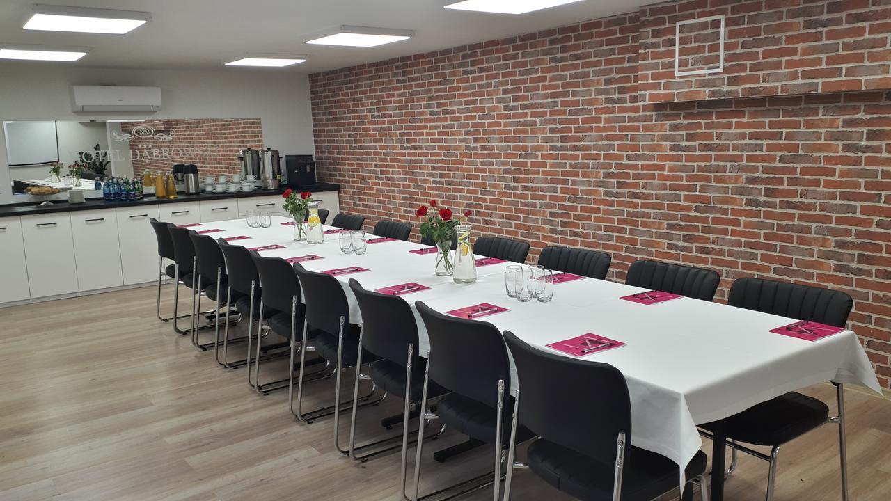 Hotel Dabrowski Oswiecim Luaran gambar